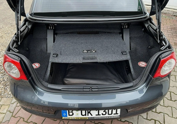 Volkswagen Eos cena 21900 przebieg: 195462, rok produkcji 2007 z Mrozy małe 596